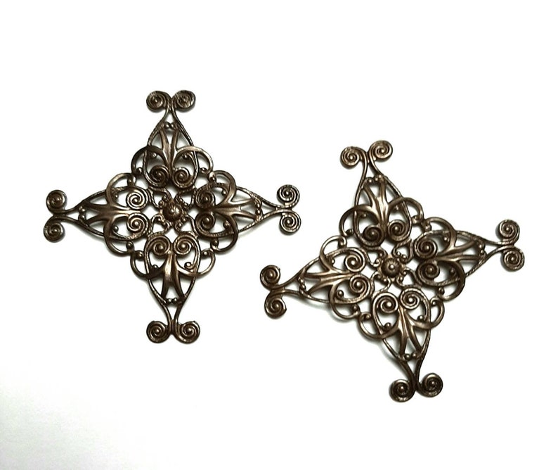 Antique bronze 44mm 2 Vintaj filagree blanks