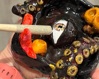 Cenicero de arcilla con forma de tentáculo n.º 2