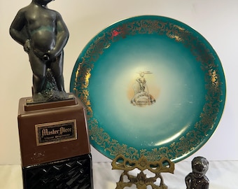 Awesome Set of 3 Antique Bruxelles Manneken-Pis Brussels Souvenir Antique Plate with Matching Corkscrew and Master Piece Liquor Decanter