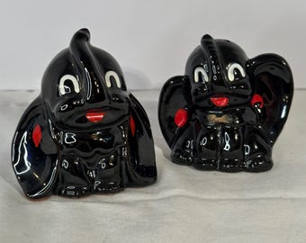 Vintage jaren 1950 MCM Redware Made in Japan Lucky Elephant keramische zout- en pepervaatjes