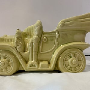 Vintage 1940-50’s Mid Century Modern Green Jalopy / Classic Car TV Light / Planter by Buckingham Ceramics