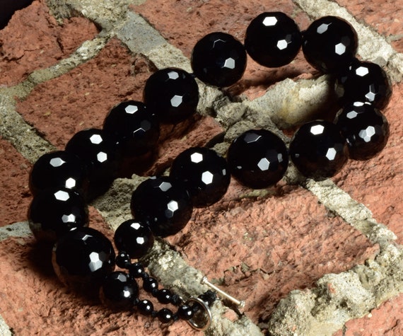 Black-Oversized Faceted Glass Beads - image 4