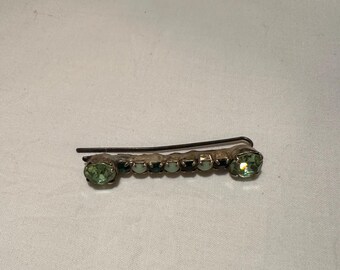 Early 1920s Art Deco Green Bejeweled Bobby Pin / Hair Pin Emerald Rhinestone Bobby Pins: Vintage Art Deco Hair  main image 2