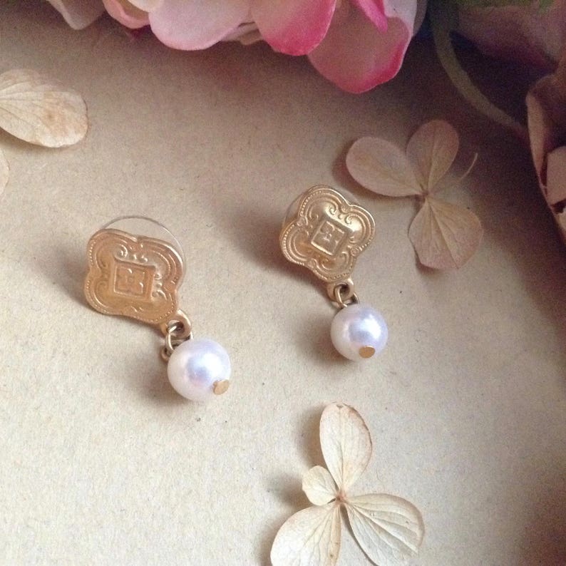 Classy Earrings Vintage Gold Tone and Pearl Drop Earrings Elegant Earrings Victorian Style Antique Style Gift Idea