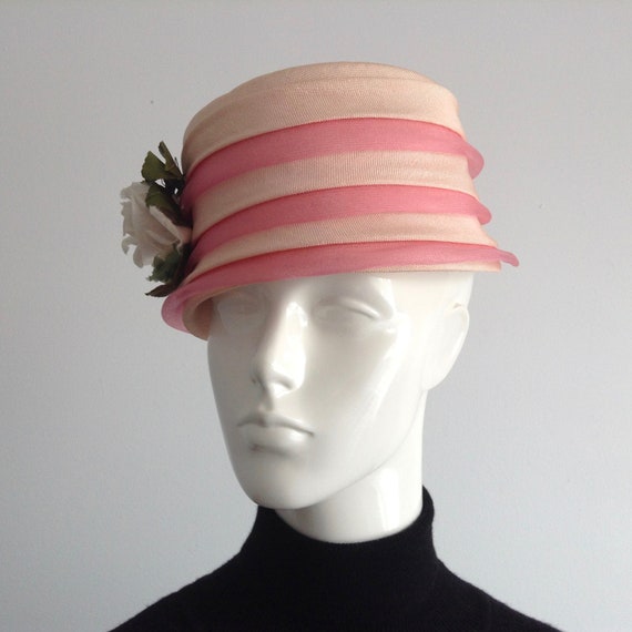 Vintage 1950s Peach and Pink Two Tone Floral Bask… - image 3