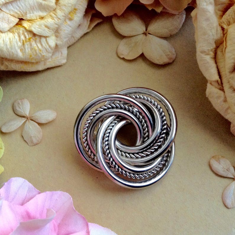 Elegant Brooch Celtic Brooch Infinity Brooch Vintage Silver Tone Geometric Brooch Gift Idea, Classy Brooch