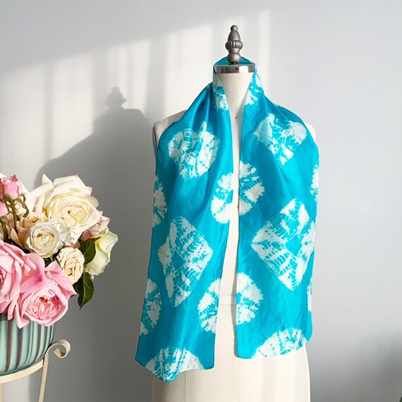 Vintage Rectangular and Geometric Pattern Hand Dy… - image 2