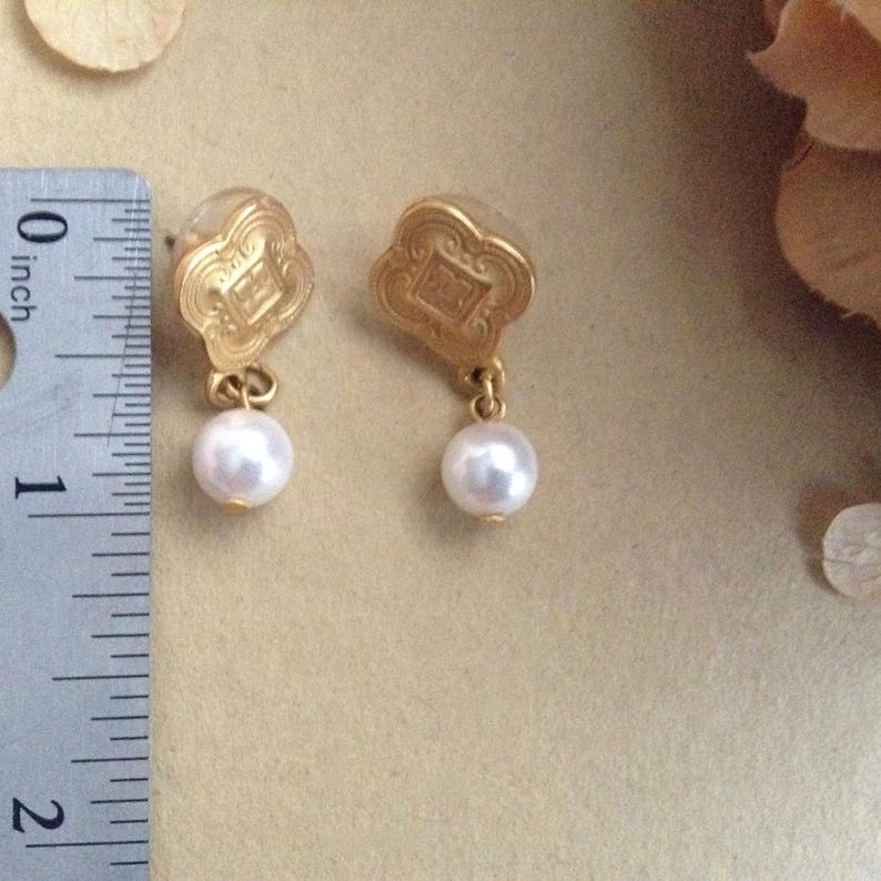 Classy Earrings Vintage Gold Tone and Pearl Drop Earrings Elegant Earrings Victorian Style Antique Style Gift Idea