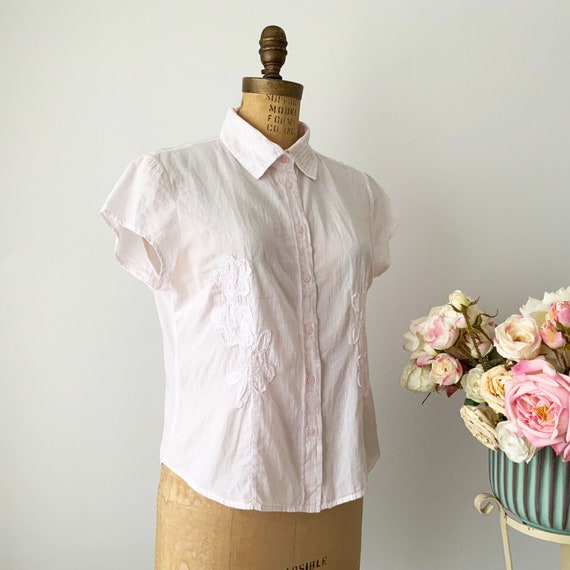 Vintage Pale Pink Short Sleeve Floral Applique Co… - image 2