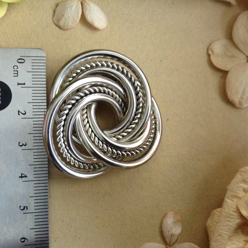 Elegant Brooch Celtic Brooch Infinity Brooch Vintage Silver Tone Geometric Brooch Gift Idea, Classy Brooch