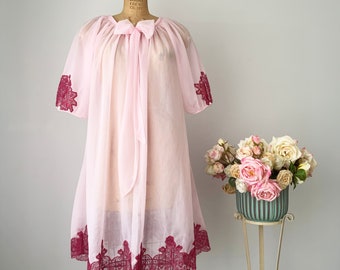 Vintage DORSAY Pink Night Robe with Burgundy Floral Lace, 1960s Night Robe, Romantic Night Robe, Elegant Night Robe