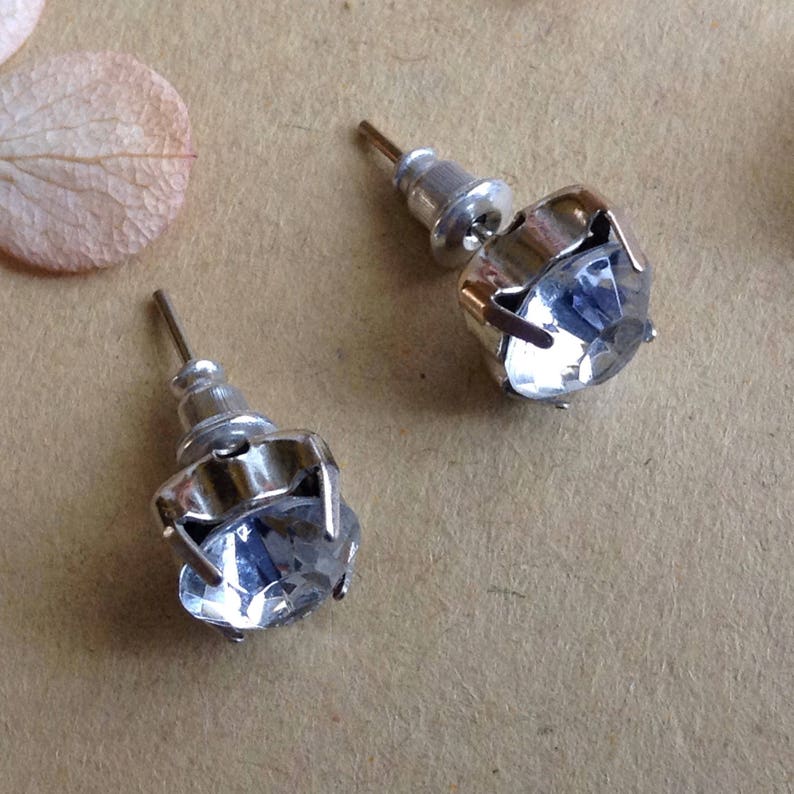 Bridal Wear Vintage Silver Tone Stud Clear Rhinestone Earrings Prom Style Versatile Earrings Faux Diamond Push Back Earrings