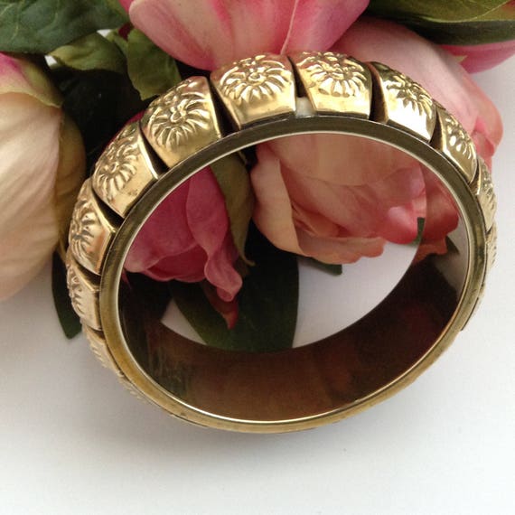 Vintage Flower Ornate Brass Bangle, Elegant Brass… - image 2