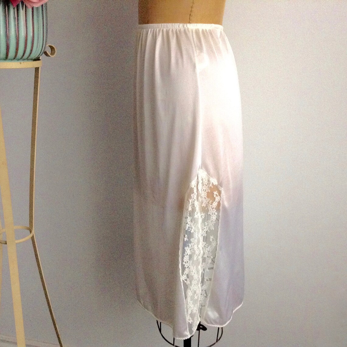 Vintage LINDA LINGERIE Beige Half Slip Lace Half Slip Long Etsy