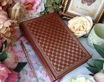 Vintage CHATEAUBRIAND " Mémoire d'Outre-tombe" , Extracts of 19th Century French Writer's Autobiography,  Faux Leather Gold Embossed Book