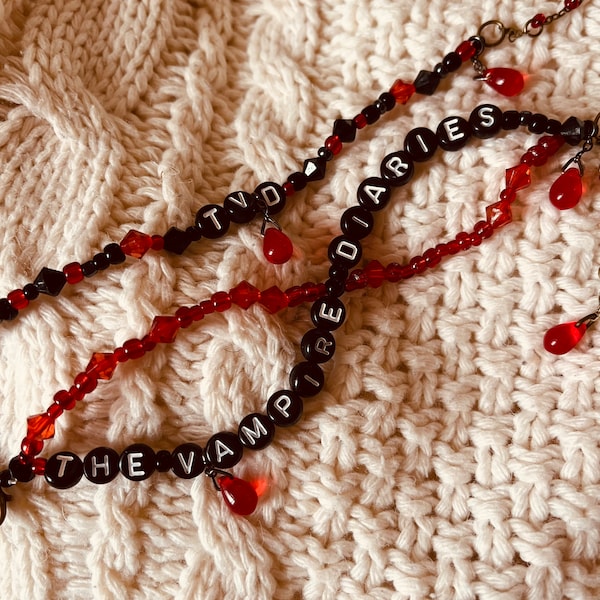 The Vampire Diaries Freundschafts Armbänder - dehnbar & Größe inklusive