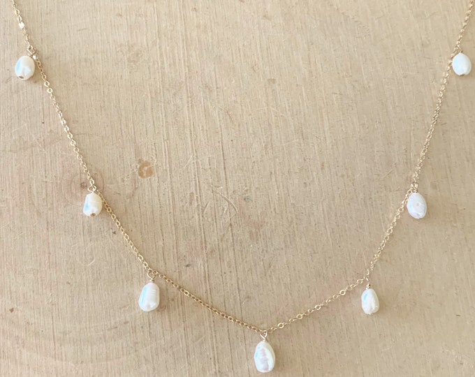 Freshwater Pearl Dangle Necklace