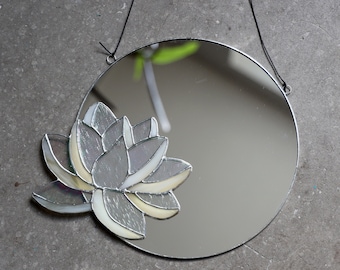 Lotus flower stained glass mirror, Round wall hanging mirror with silver trim, Botanical Water lily plant floating mirror for yoga studio