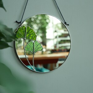 Round stained glass mirror with Ginkgo leaves, Circle wall hanging mirror, Botanical plant floating mirror, Bathroom accent mirror Silver