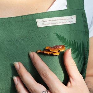 Mushroom pin, Tinder Fungus Brooch, Realistic Forestcore Accessory Gift, witch gift