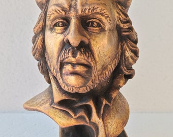 Revolutionary statesman Che Guevara bust statue H-18 cm