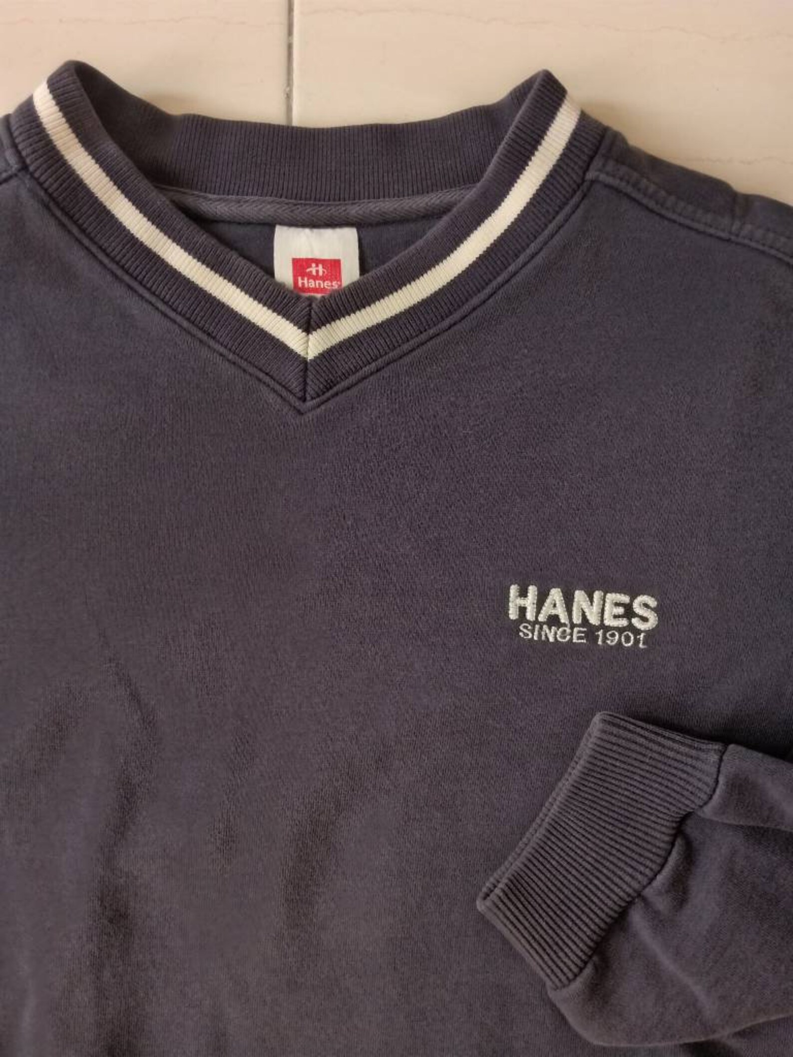 hanes 90s tag