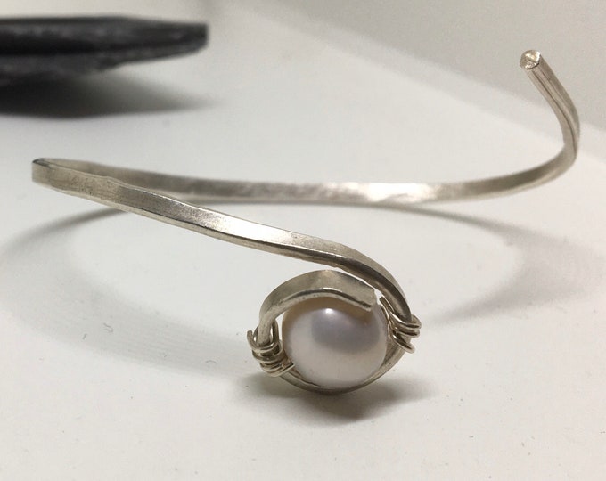 Adjustable Fresh water pearl wrapped with silver handmade bracelet bangle