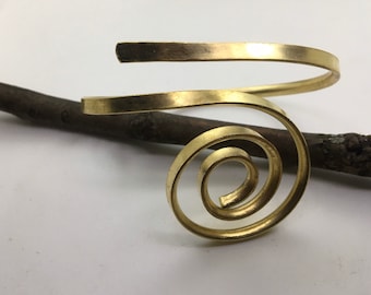 Spiral adjustable handmade brass bangle