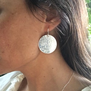 Big sterling  silver disk earrings. handmade earrings. Hammered silver . Gift for her