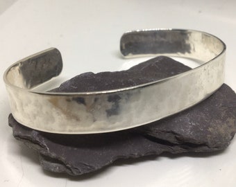 Adjustable hammered sterling silver handmade bangle. perfect gift.