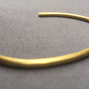 Handmade Antique Style Brass Bangle: Open Round Bracelet