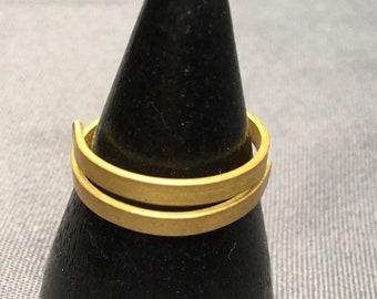 Adjustable handmade brass ring minimalist style. Gift for her