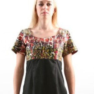 robe bi matière . la partie imprimée en wax robe en wax