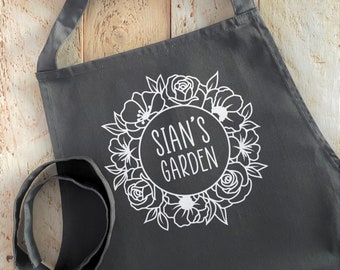 Personalised Garden/Kitchen/Artist Apron - Floral Design - Gift for Her - Baker Gift, Artist Gift, Cook Gift