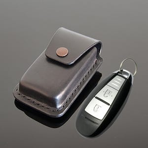 Custodia in pelle personalizzata per portachiavi con chiave per auto Ford, Cadillac, Chevrolet, Toyota e altro ancora.