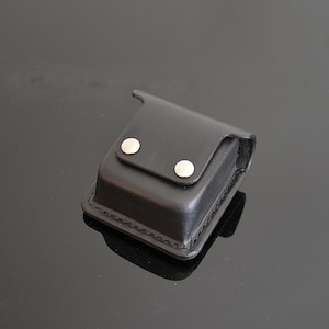 Piccola custodia da cintura in vera pelle per Bushcraft EDC