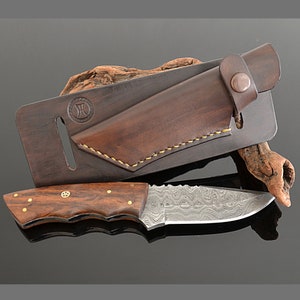 Hand Forged Damascus Knife with Sheath Damascus Hunting knife with Rosewood Handle and Personalized Handmade Leather Knife Sheath