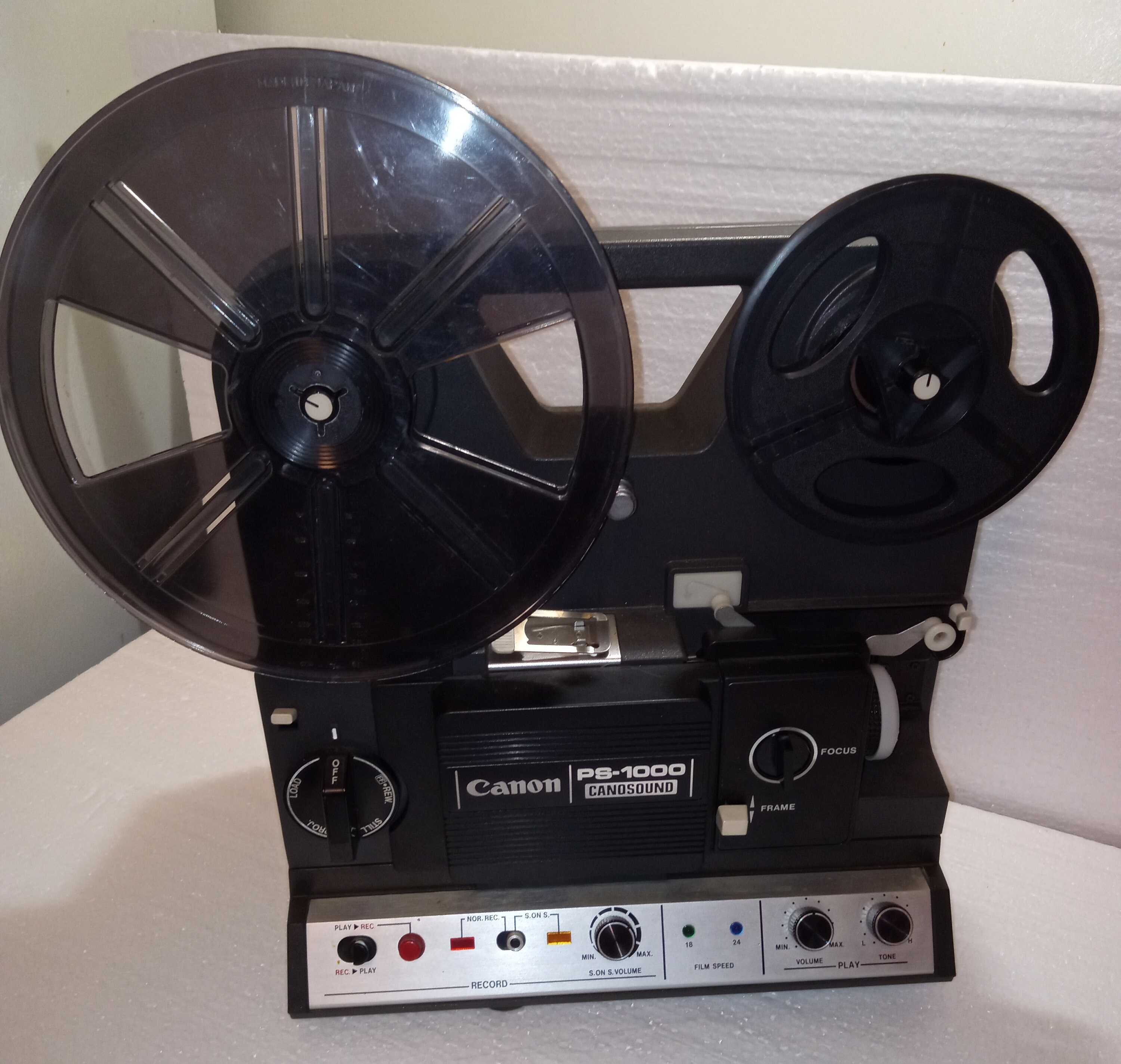 Canon PS - 1000 Super 8 Sound/silent Projector Canosound Canon PS - 1000 Super 8 Sound/silent Projector Canosound