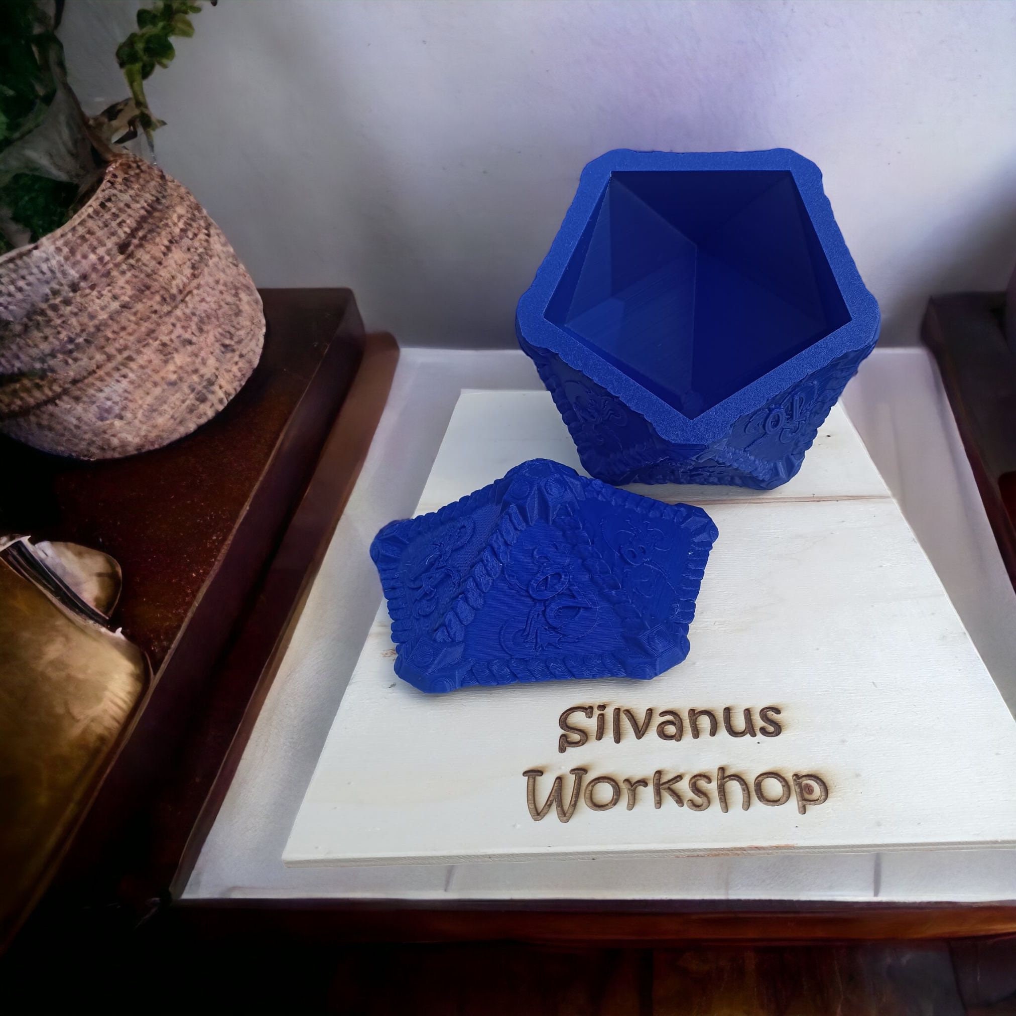 D20 Popcorn Bucket Dice Container 3D Printed Model Israel, 58 OFF