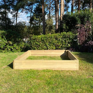 Wooden Raised Vegetable Bed (122cm x 18cm)