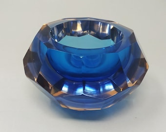 1960s Gorgeous Big Blue Bowl or Catchall Designed By Flavio Poli for Seguso