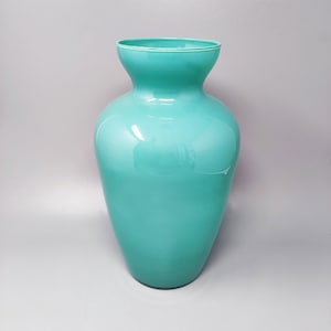1970s Gorgeous Aquamarine Vase in Murano Glass by Ca dei Vetrai. Made in Italy