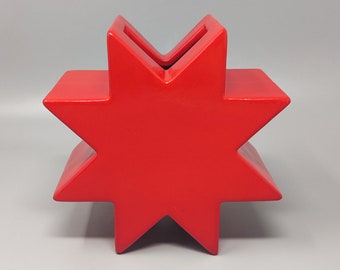 1980s Gorgeous Red Vase &quot;Hsing&quot; by Ettore Sottsass. Made in Italy