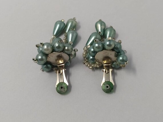 1950s Vintage French Green Lucite Cluster Clip on… - image 5