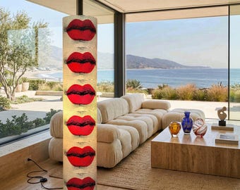 Candeeiro de pé Piero Fornasetti "Kisses" dos anos 1990 para Antonangeli, Coleção Follia Pratica.