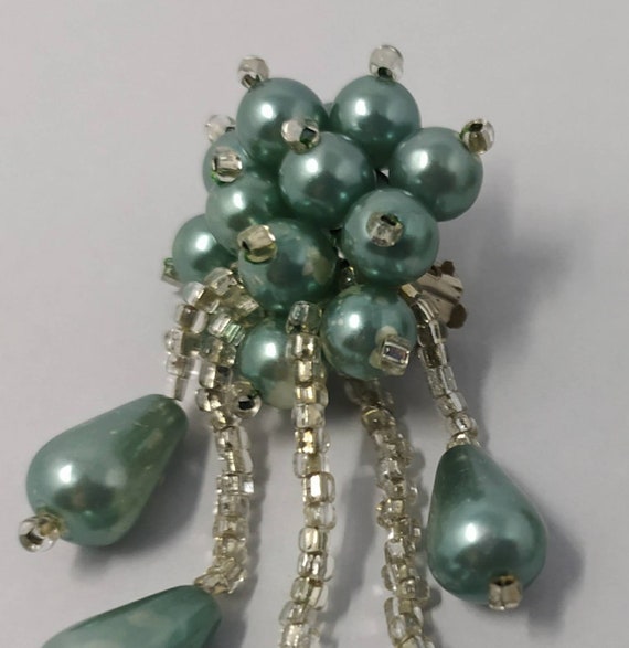 1950s Vintage French Green Lucite Cluster Clip on… - image 4