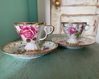 Vtg Royale Sealy set of 2 Tea Cup  & Saucer