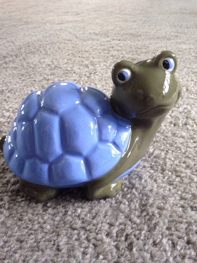 Baby blue ceramic turtle image 2