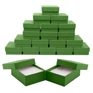 Novel Box™ Made IN USA Jewelry Gift Box in Dark Green with Removable Cotton Pad 3 x 2.3 x 1" (Pack of 20)