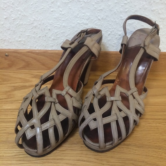 high heels beige plateau